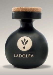 olive_oil_elegant_packaging_design_5